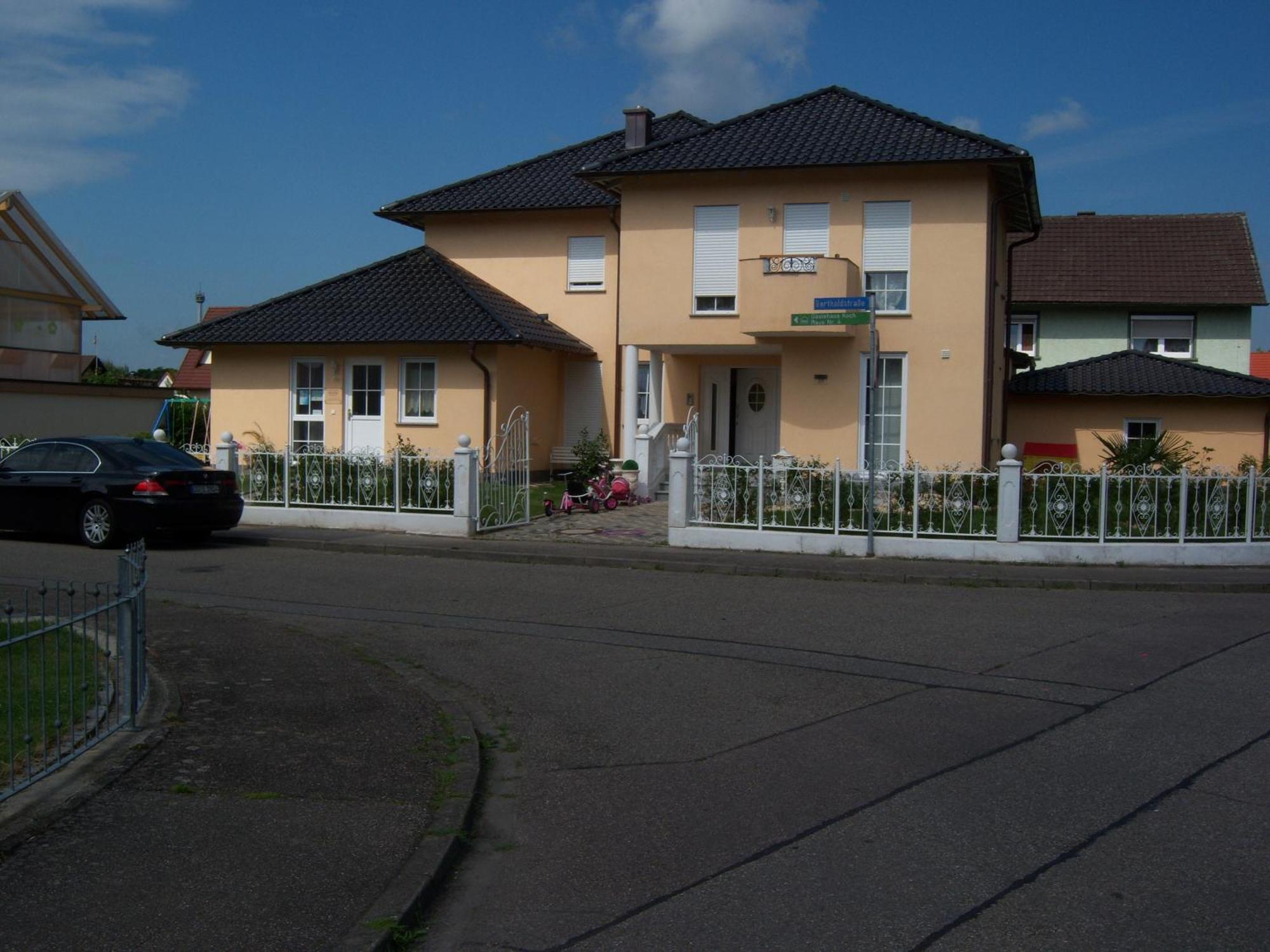 Gaestehaus Tante Tienchen 7 Minuten Zu Fuss Zum Europa Park , Plus Kostenloses Parkplatzticket Rulantica ,Alle Unsere Suiten Haben Einen Balkon Rust Exteriör bild