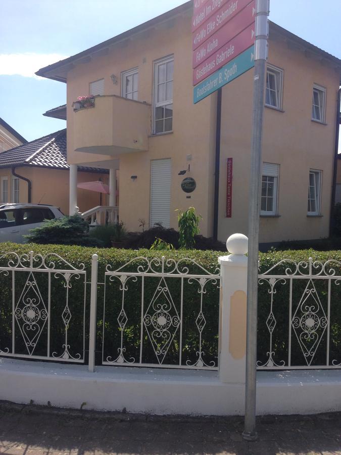 Gaestehaus Tante Tienchen 7 Minuten Zu Fuss Zum Europa Park , Plus Kostenloses Parkplatzticket Rulantica ,Alle Unsere Suiten Haben Einen Balkon Rust Exteriör bild