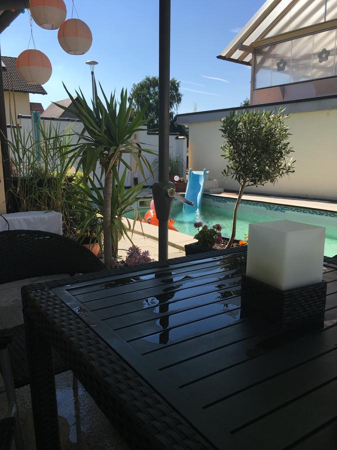 Gaestehaus Tante Tienchen 7 Minuten Zu Fuss Zum Europa Park , Plus Kostenloses Parkplatzticket Rulantica ,Alle Unsere Suiten Haben Einen Balkon Rust Exteriör bild
